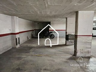 Garaje en venta en Torrent Ballester en Viladecans