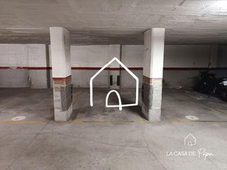 Garaje en venta en Torrent Ballester en Viladecans