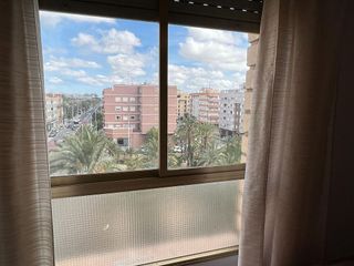 Piso en alquiler en Ciutat Jardí - Torreta Verdí en Elche