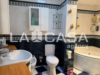 Chalet en venta en Montequinto en Dos Hermanas