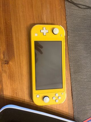 Nintendo Switch Lite