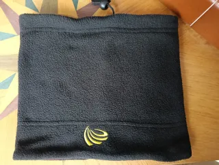 Scaldacollo nero e rosso in pile