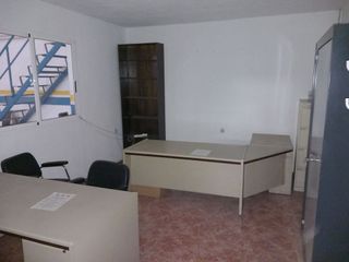 Nave industrial en venta en Santa Cruz - Industria - Polígono Campollano en Albacete