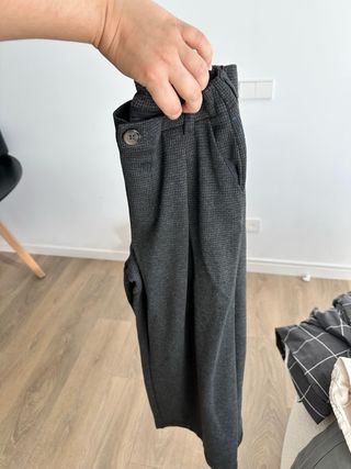 Pantalones 11 Años  el Beige 10 Años.