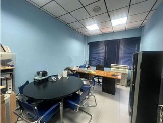 Nave industrial en venta en San Andrés en Madrid