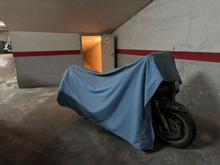 Garaje en venta en Ca n'Aurell en Terrassa