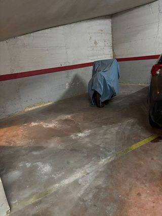 Garaje en venta en Ca n'Aurell en Terrassa