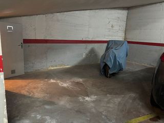 Garaje en venta en Ca n'Aurell en Terrassa