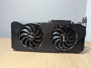 Tarjeta Gráfica Asus Dual RX 5600 XT