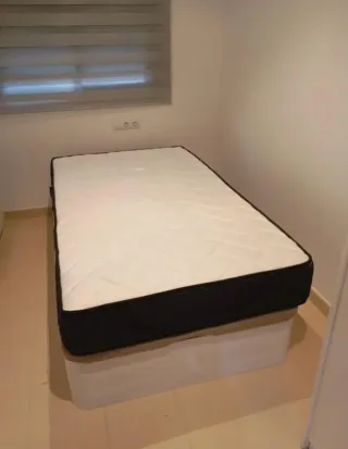 Canapés y colchones nuevos