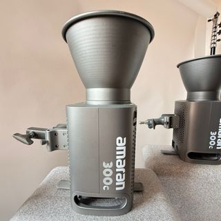 2 Amaran 300c kit de iluminaciin