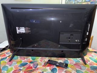 LG Smart TV 32LQ57