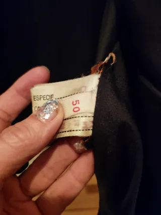 Cazadora de cuero negra