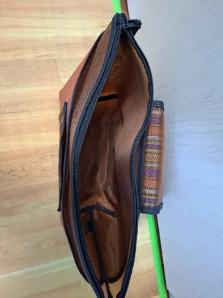 Bolso Lartisan du Liban marrón con transparencias