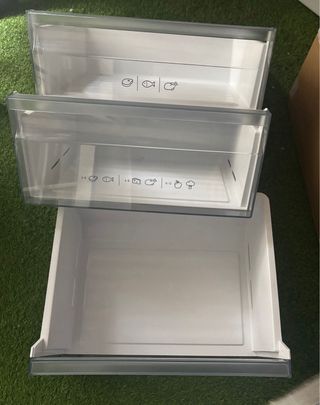 Piezas nevera SHARP SJ-BA 101MX13-EU