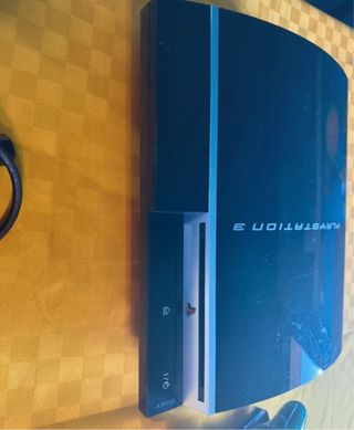 PlayStation 3 Fat + 2 joystick + base