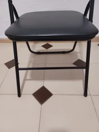 Silla plegable negra