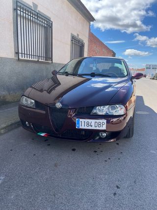 Alfa Romeo 156