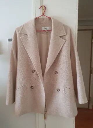 Chaquetón Hoss Intropia Beige Talla S