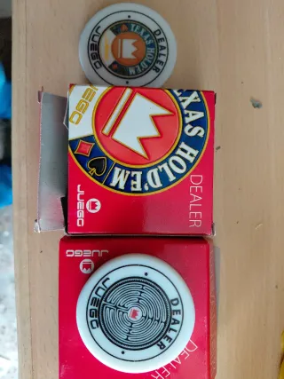 2 gettoni Texas Hold'em Dealer