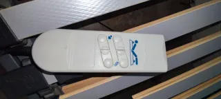 Cama eléctrica 190x90 poco uso con colchones