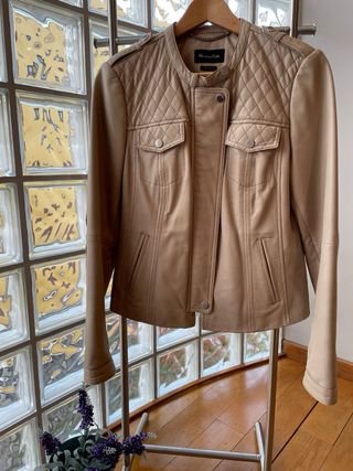 Chaqueta de piel Massimo Dutti beige