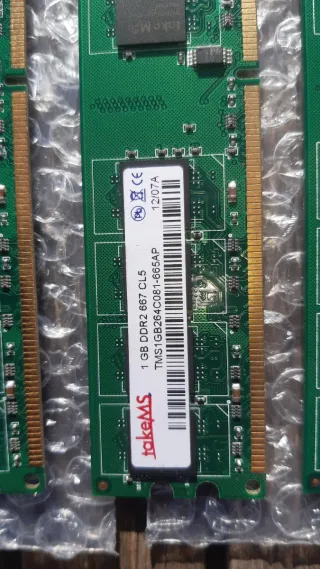 Componentes + Sapphire Radeon HD 6870