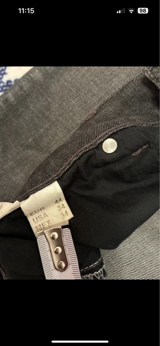 2 Pantalones Vaqueros Talla 44 gris