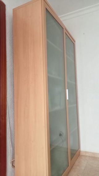Armario de oficina madera y cristal