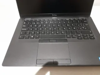 Portátil DELL Latitude 5401 i5-9400H