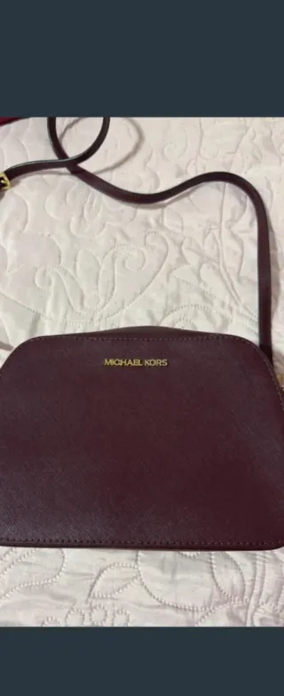 Bolso Michael Kors Jet Set Burdeos