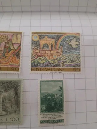 Lotti 4 Francobolli Poste Vaticane Anni '70
