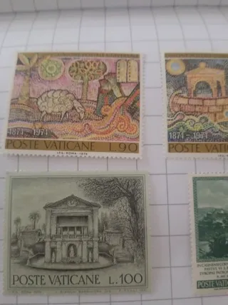 Lotti 4 Francobolli Poste Vaticane Anni '70
