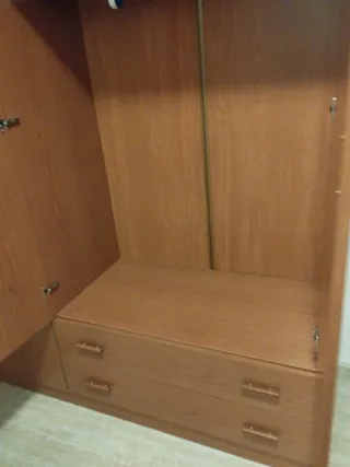 Armario 3 puertas madera