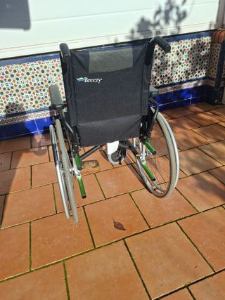 Silla de ruedas plegable