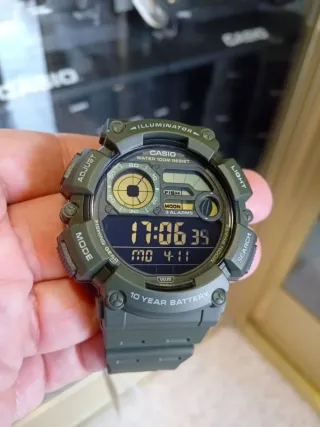 CASIO PESCA, FASES LUNARES,GRANDE 54MM,new version