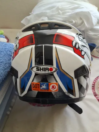 Casco Moto Shiro Bulldog Nuevo con funda incluida.