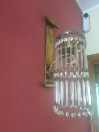 5 apliques de pared dorados con cristales