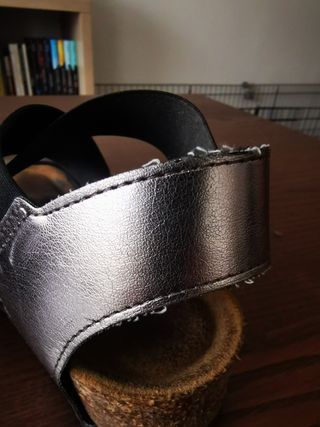 Sandalias Hush Puppies Plataforma Cruzadas