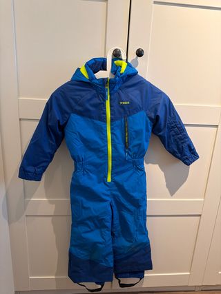 Mono de esquí Wedze y manoplas Burton (4 - 5 años)