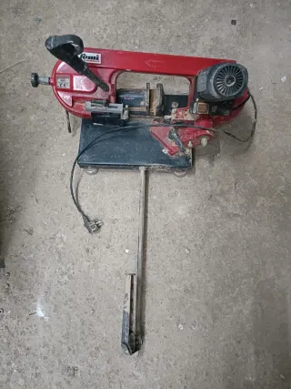 Sierra de cinta Femi. Afectada por Dana.