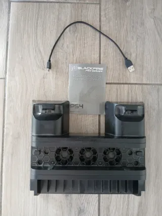 Base Carga BLACKFIRE PS4 Multifunción