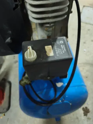 Compresor de aire ABAC LT 100