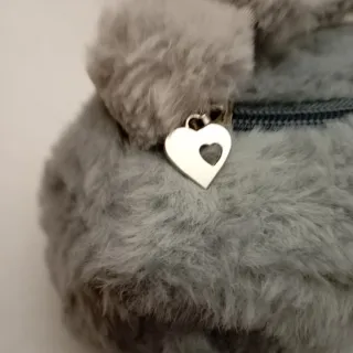 Borsetta grigia pelliccia sintetica