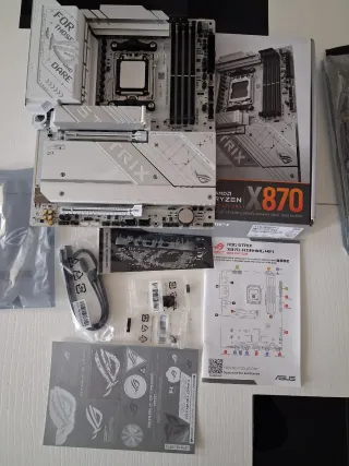 Placa Base ASUS ROG X870 Gaming WiFi