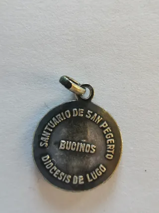 Medallitas religiosas de plata