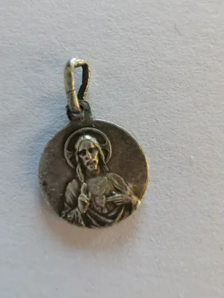 Medallitas religiosas de plata