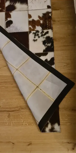 2 Alfombras pie de cama cuero