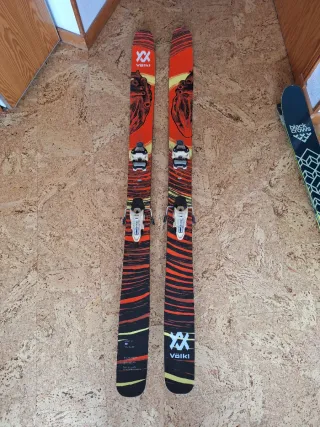 Esquís Volkl Revolt 121 191cm