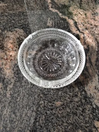 Cenicero de cristal tallado años 60